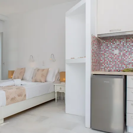 Sun And Moon Hotell Pirgaki (Naxos)