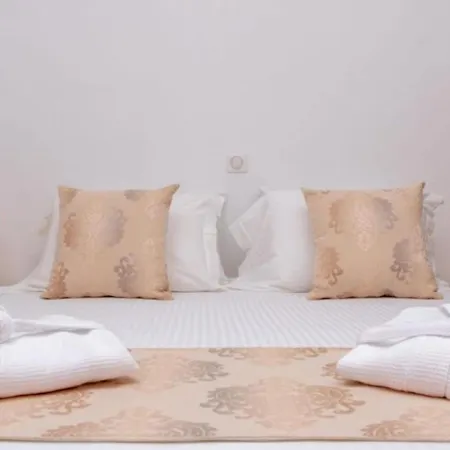 Sun And Moon Hotell