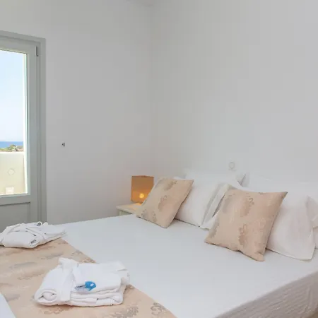 Sun And Moon Hotel Pirgaki (Naxos)