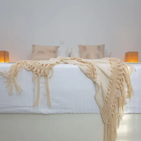 Hotel Sun And Moon