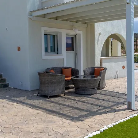 Sun And Moon Hotell Pirgaki (Naxos)